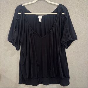 Venezia size 18/20 Black Flowy slit sleeve Blouse